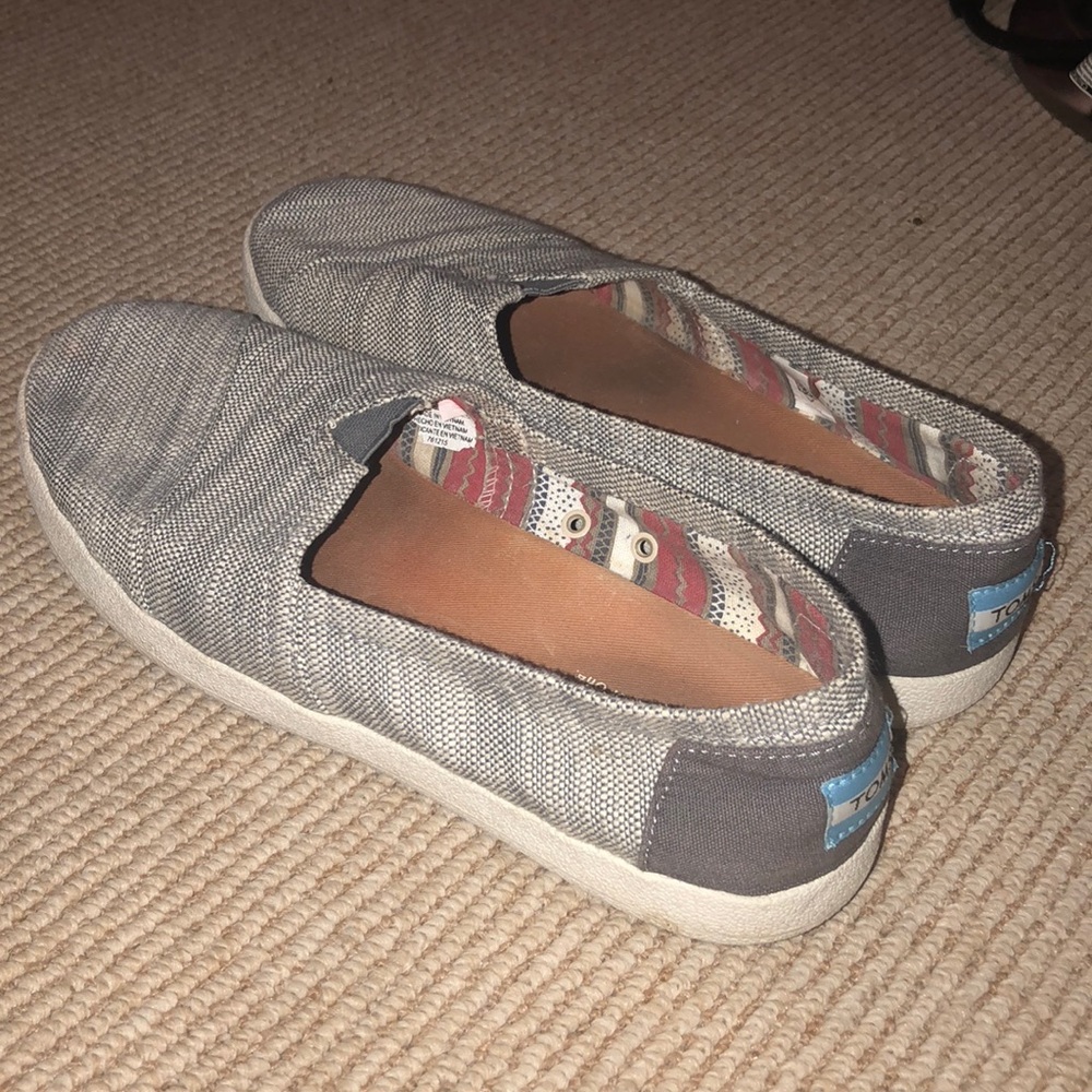 Toms Slip On’s